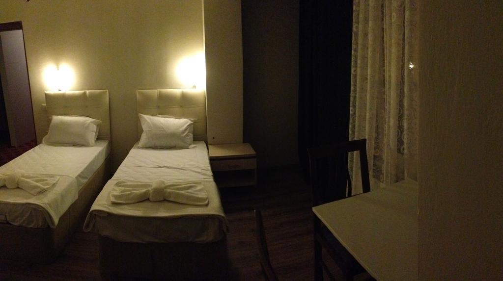 Hilton Garden Inn Istanbul Atatuerk Airport Istambul Exterior foto