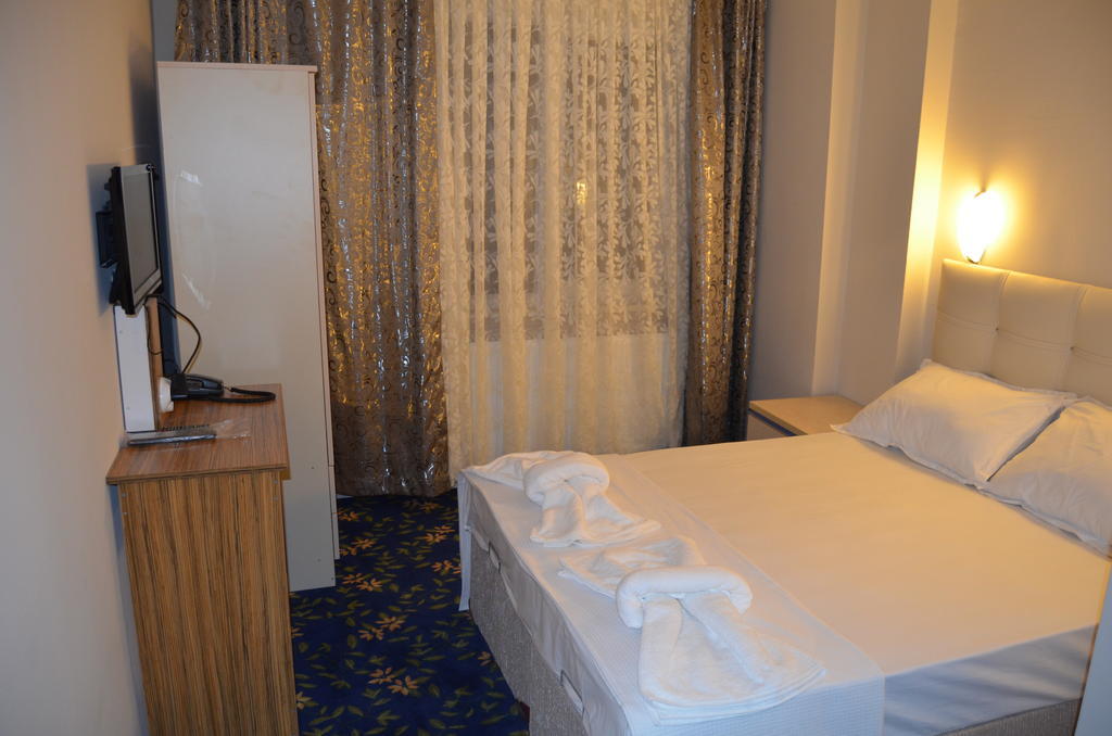 Hilton Garden Inn Istanbul Atatuerk Airport Istambul Exterior foto
