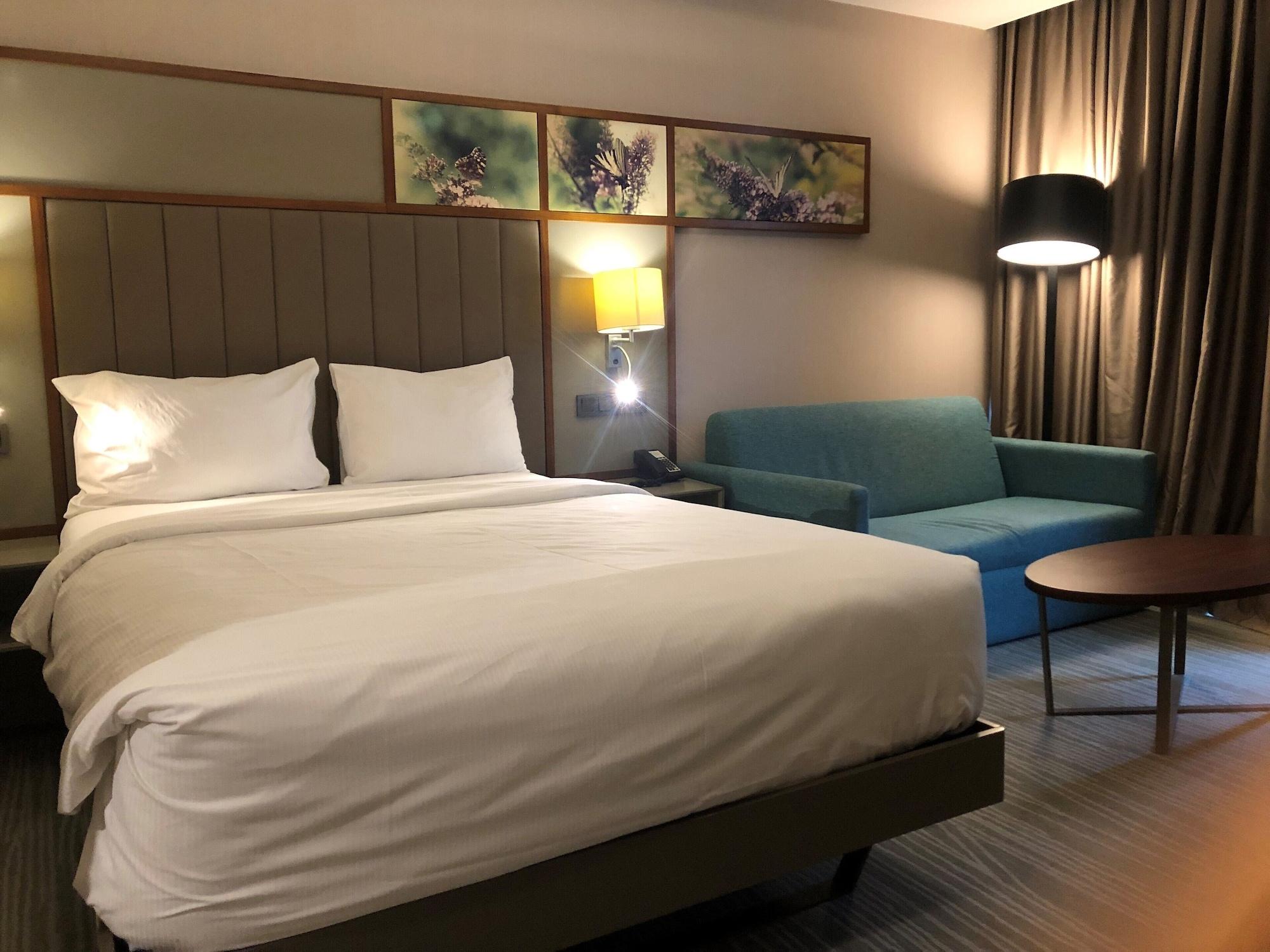 Hilton Garden Inn Istanbul Atatuerk Airport Istambul Exterior foto