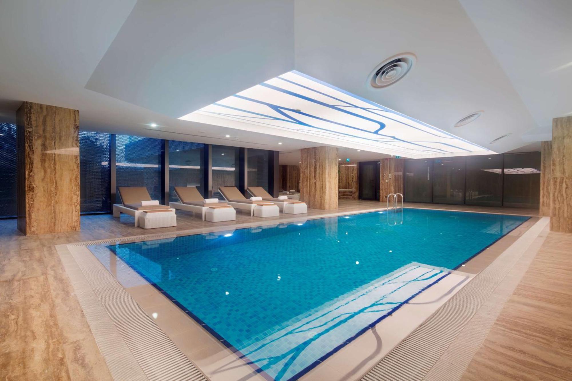 Hilton Garden Inn Istanbul Atatuerk Airport Istambul Exterior foto