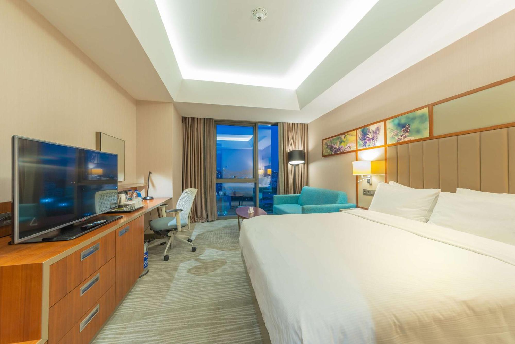 Hilton Garden Inn Istanbul Atatuerk Airport Istambul Exterior foto